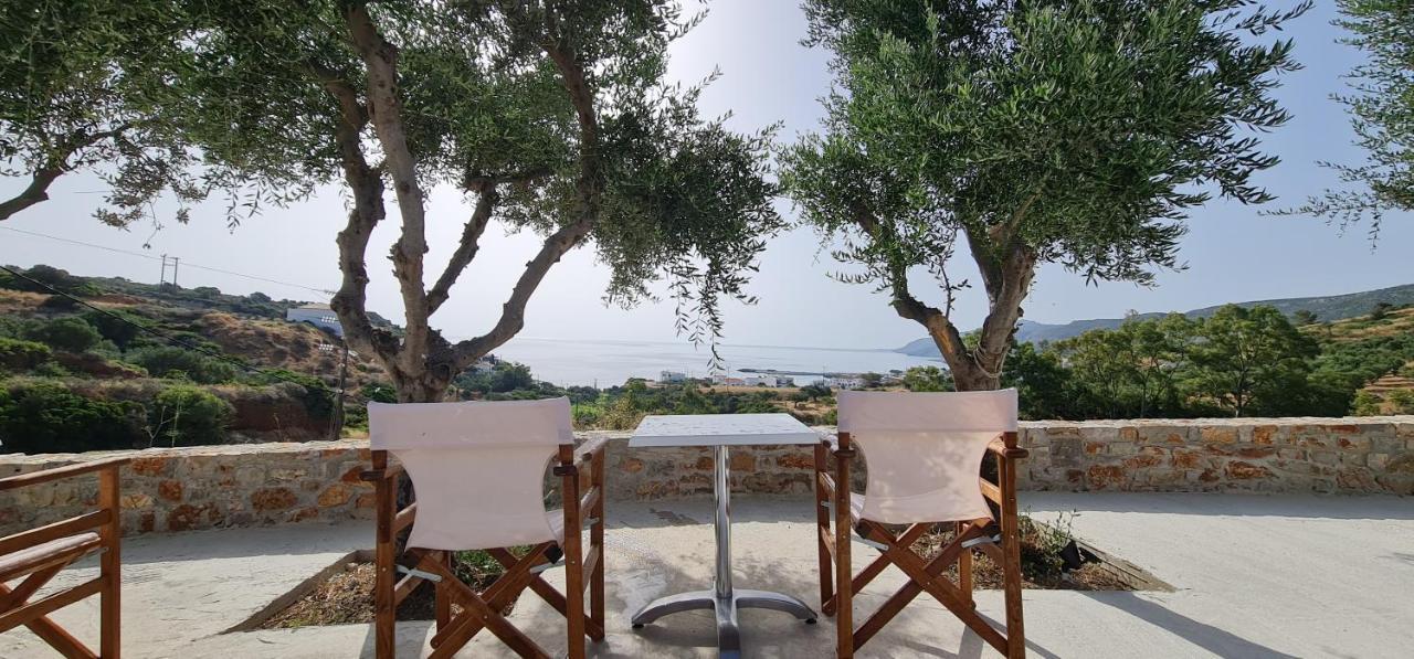 Philyra Appartments Agia Pelagia  Extérieur photo